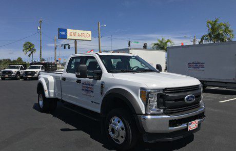 F-450 Crew Cab Dually Diesel 4X4-01