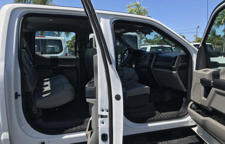 F-450 Crew Cab Dually Diesel 4X4-06