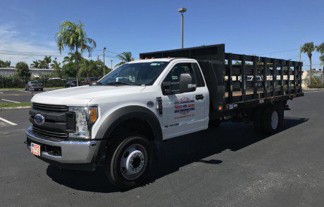 F-550 18′ FlatBed (WithSides)-1